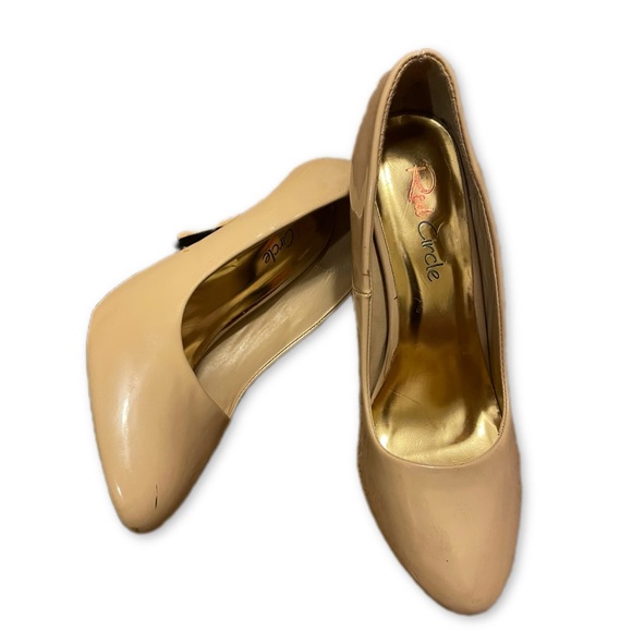 Red Circle Nude High Heels - Picture 1 of 8